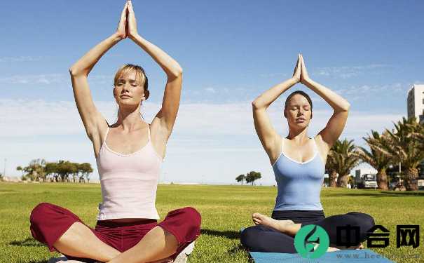练瑜伽的四大好处 怎么练瑜伽能减肥？(1)