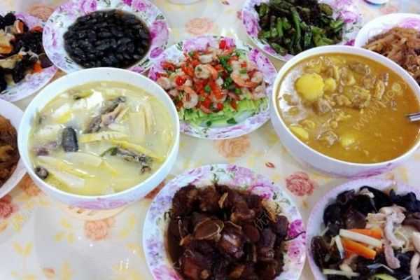 春节回家吃吃喝喝？春节怎么预防食物中毒？(3)