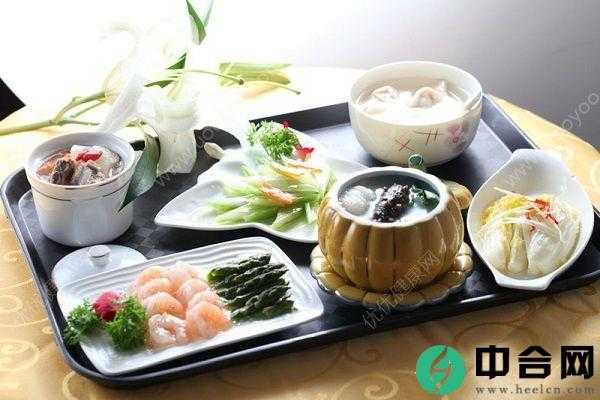 杜若溪产女8斤7两，严屹宽升级做爸爸，产后护理这些要注意(4)